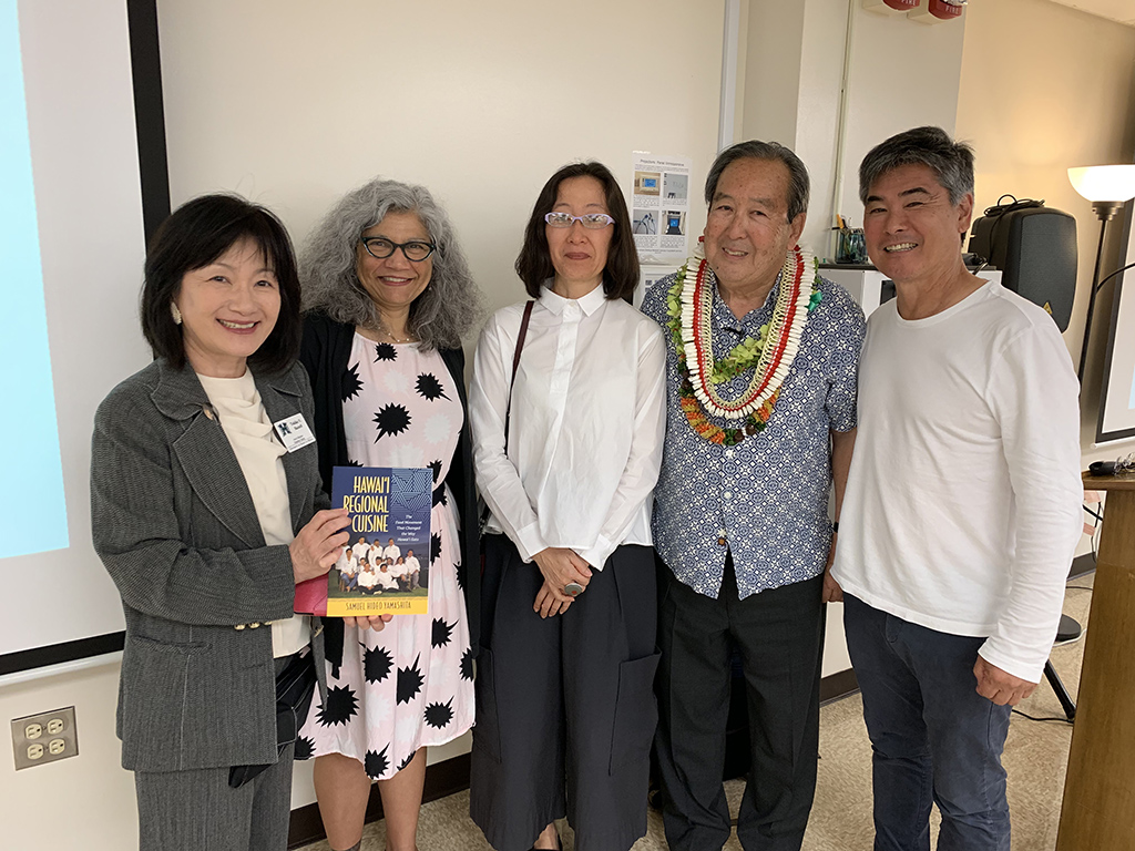 Five people after library talk, including Samuel Yamashita and Roy Yamaguchi, with librarians